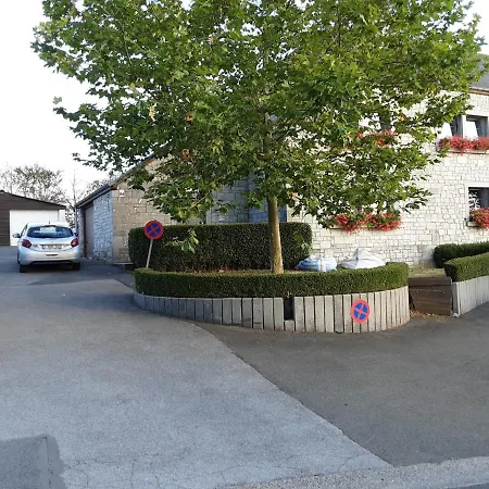 L' Ancienne Ferme * マルシュ・アン・ファメンヌ