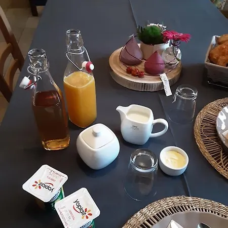 L' Ancienne Ferme * マルシュ・アン・ファメンヌ